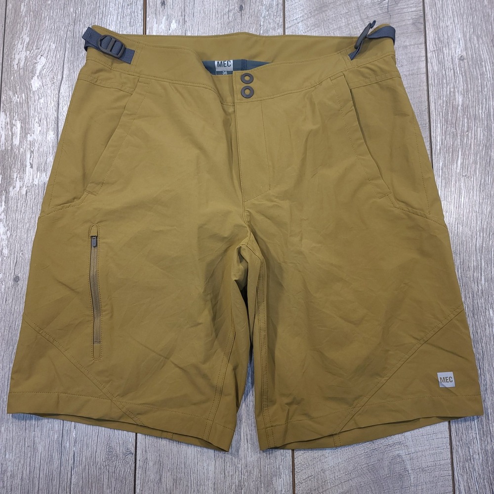 MEC Bike Shorts Mens 36 Brown Padded Liner Mountain Biking Hiking Stretch